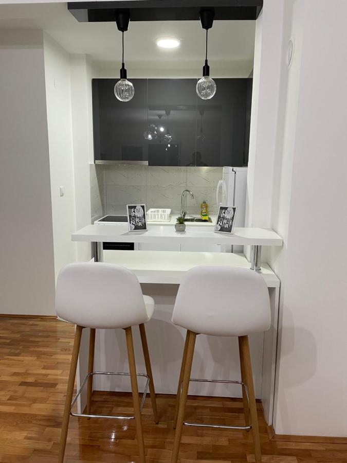 Apartman Lux Vranje Eksteriør billede