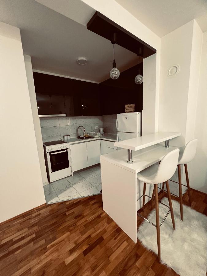 Apartman Lux Vranje Eksteriør billede